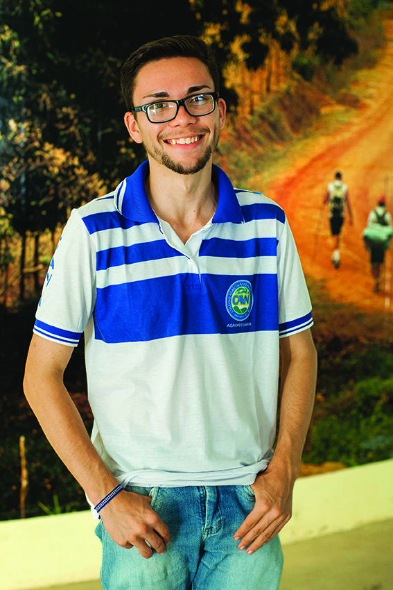 Leandro Barros da Silva