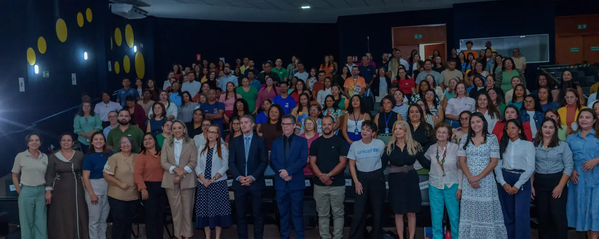 Encontro pela proteção da Infância