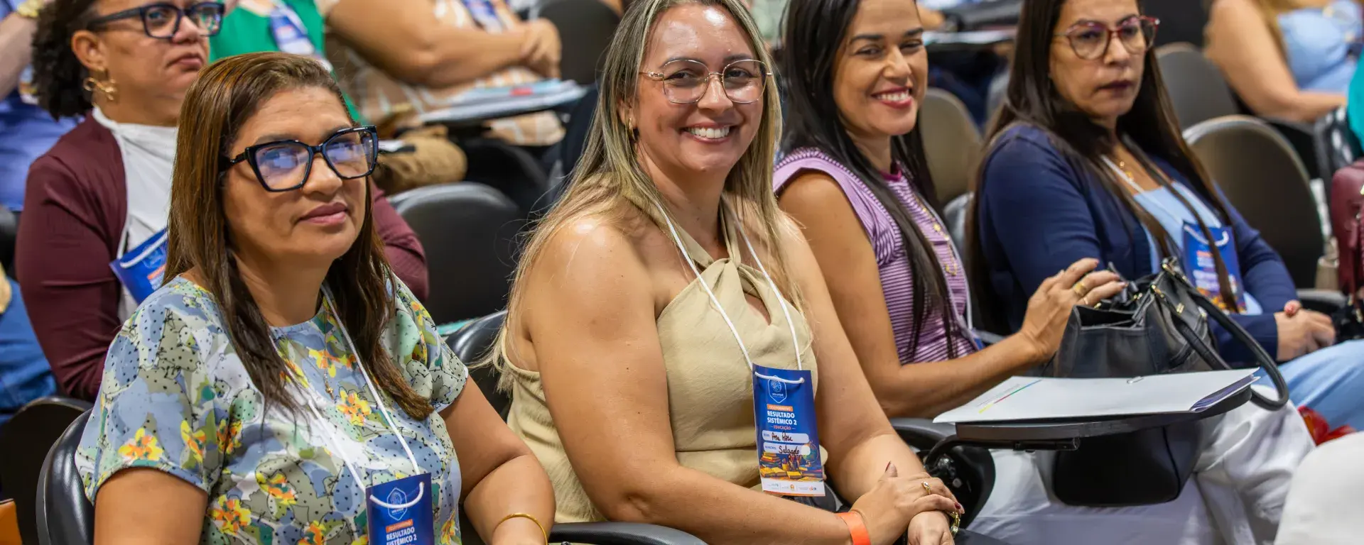 mulheres assistem a formação em Sergipe