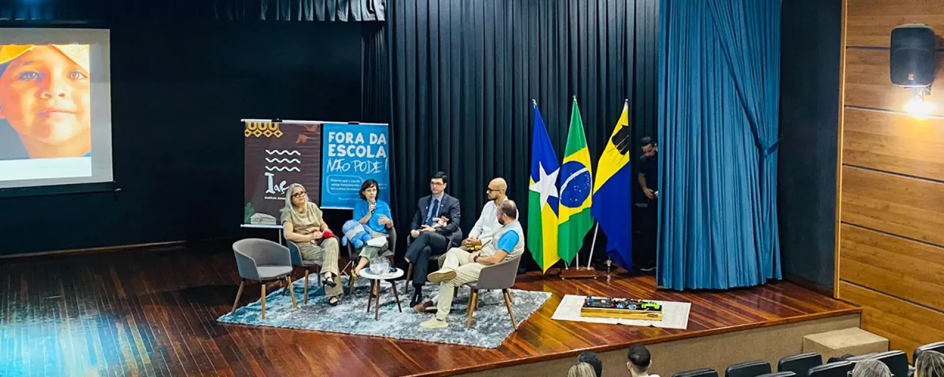 Formação em educação no Teatro Banzeiros