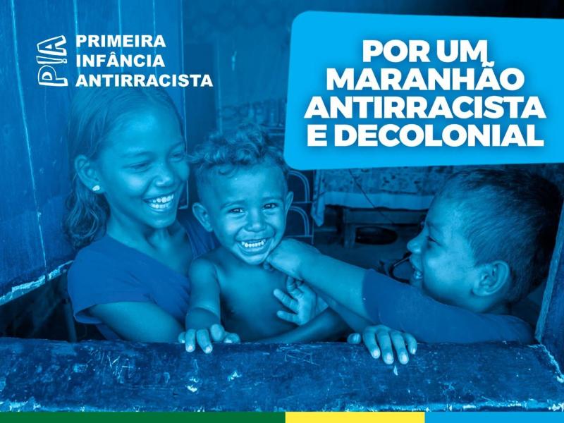 Crianças do Maranhão pousando para um cartaz