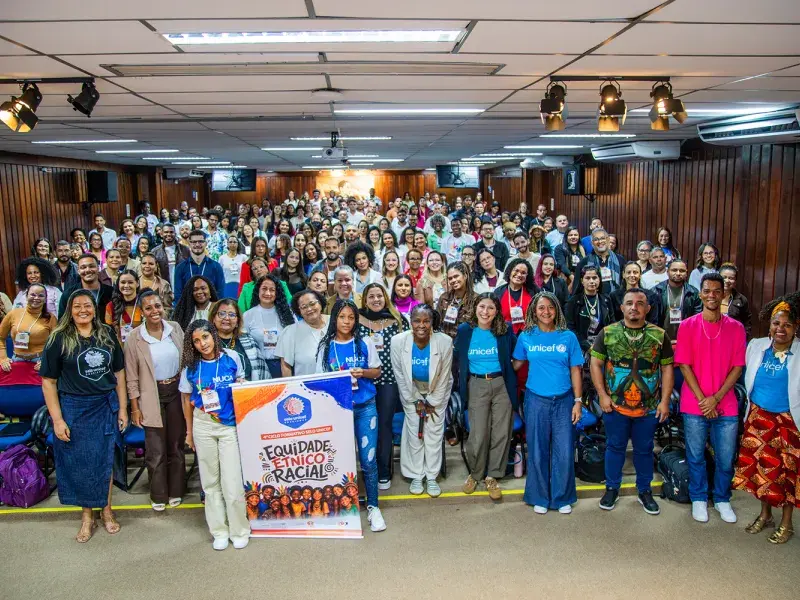 Foto das equipes municipais no 4º Ciclo de Formação do Selo UNICEF na Bahia
