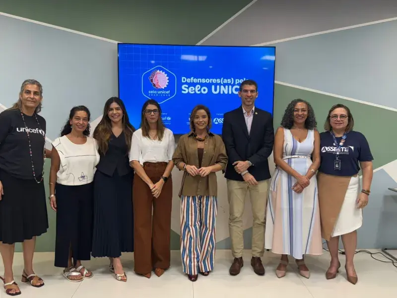Na imagem, estão representantes do UNICEF, da Defensoria Pública e da Asserte 