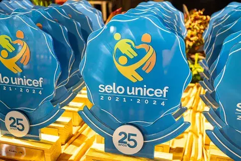 Pernambuco certifica 83 municípios no Selo UNICEF 2021-2024 em cerimônia, em Caruaru