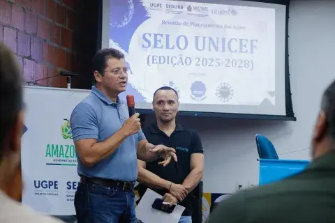 Secretário da Sedurb discursando
