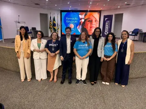 Mobilizadores e articuladores do Selo se reunem para uma foto do evento