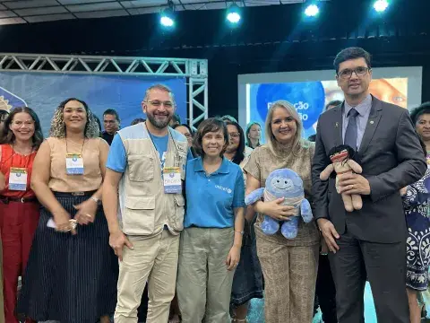 Equipe do Selo e autoridades