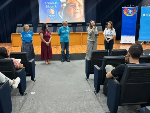 Abertura encontro de educação em Fortaleza