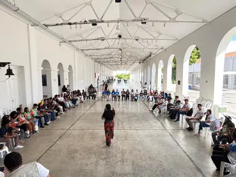 Dinâmica com os Adolescentes do NUCA