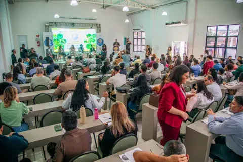Oficina agenda transversal em Vitória da Conquista (BA)
