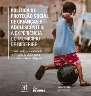 Capa do relatório com a foto de uma criança jogando bola.